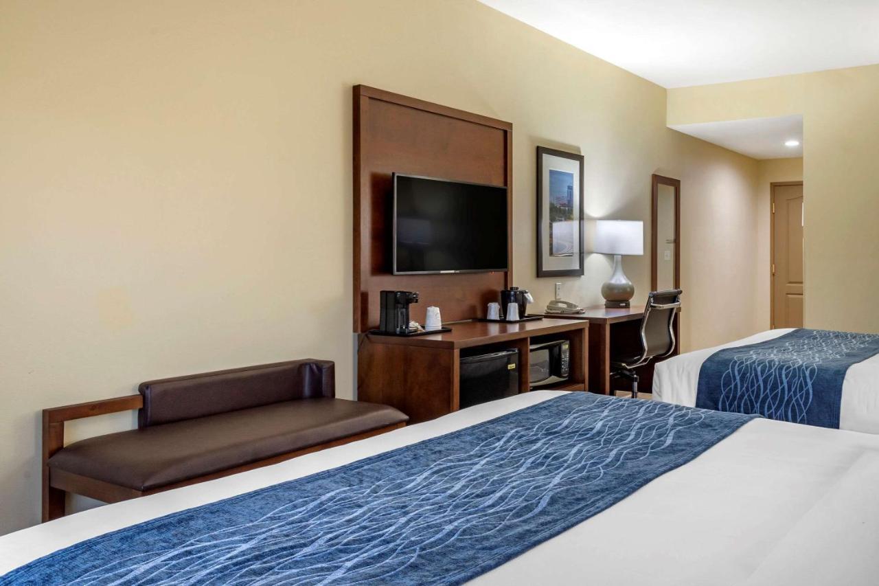 Comfort Inn & Suites High Point - Archdale Exteriör bild