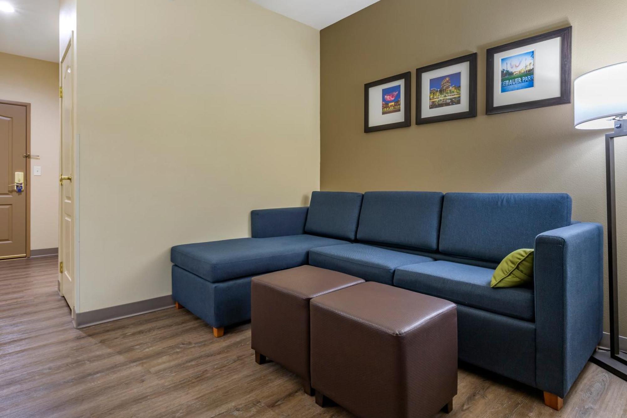 Comfort Inn & Suites High Point - Archdale Rum bild