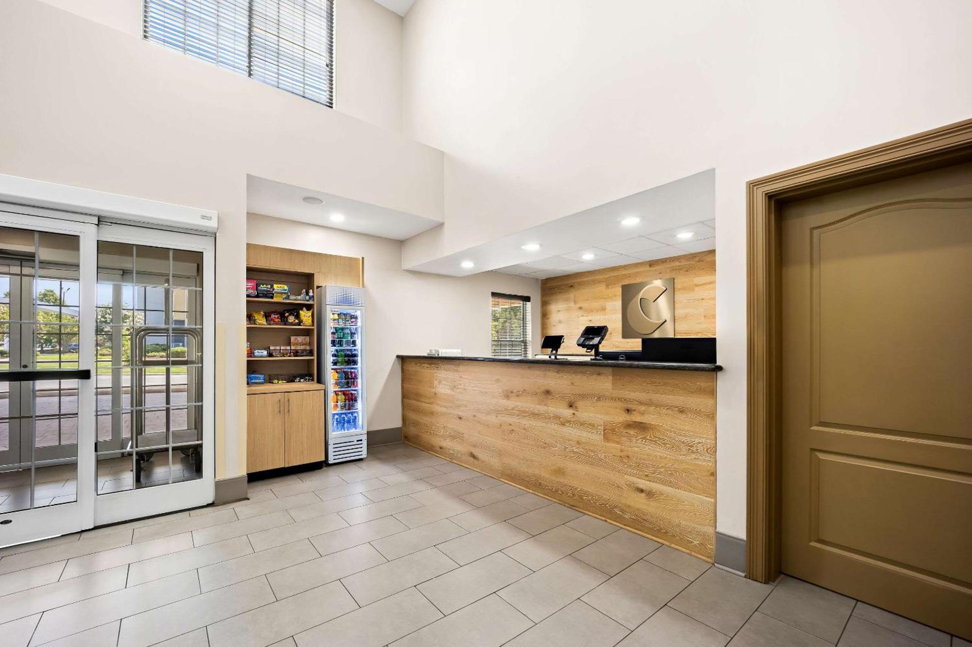 Comfort Inn & Suites High Point - Archdale Exteriör bild